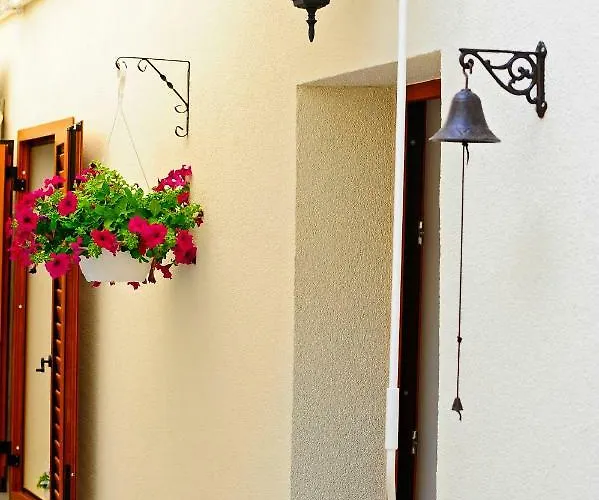 Apartment Luxury Dvor Split