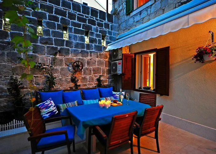 Luxury Dvor Apartman *